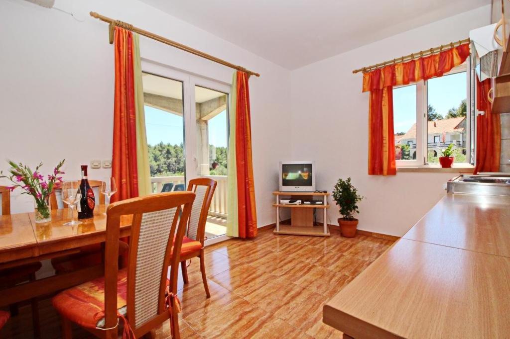 Apartments Veselka, Lumbarda Exterior foto